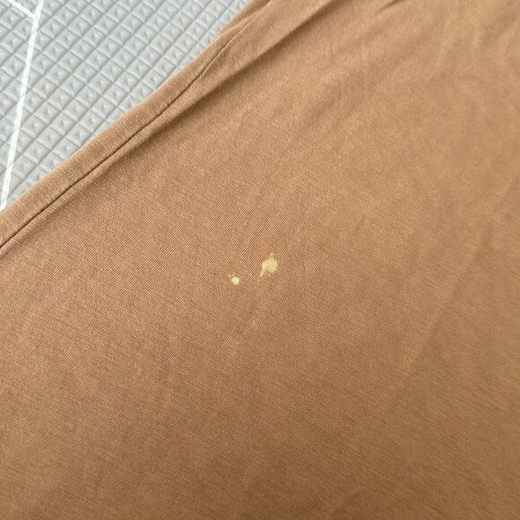 Hugo Boss Tan Women’s Large Top NEW - Picture 2 of 4